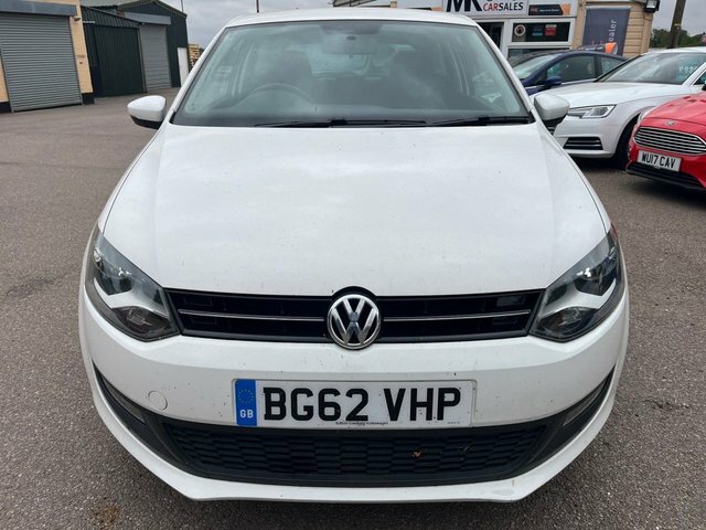 Volkswagen Polo 2012 1.2 Match Hatchback Euro 5 White #4