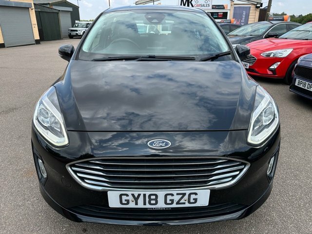 Ford Fiesta 2018 1.0T Ecoboost Zetec Hatchback Manu Black #4