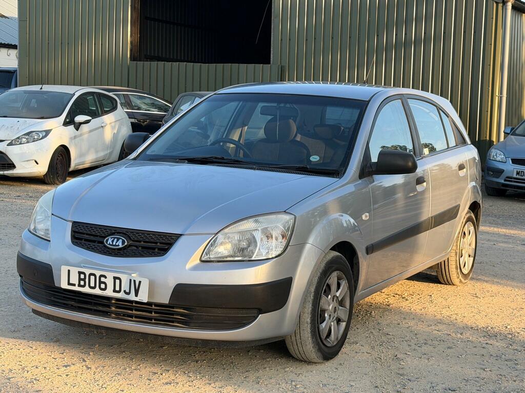 Kia RIO Gs Silver #3