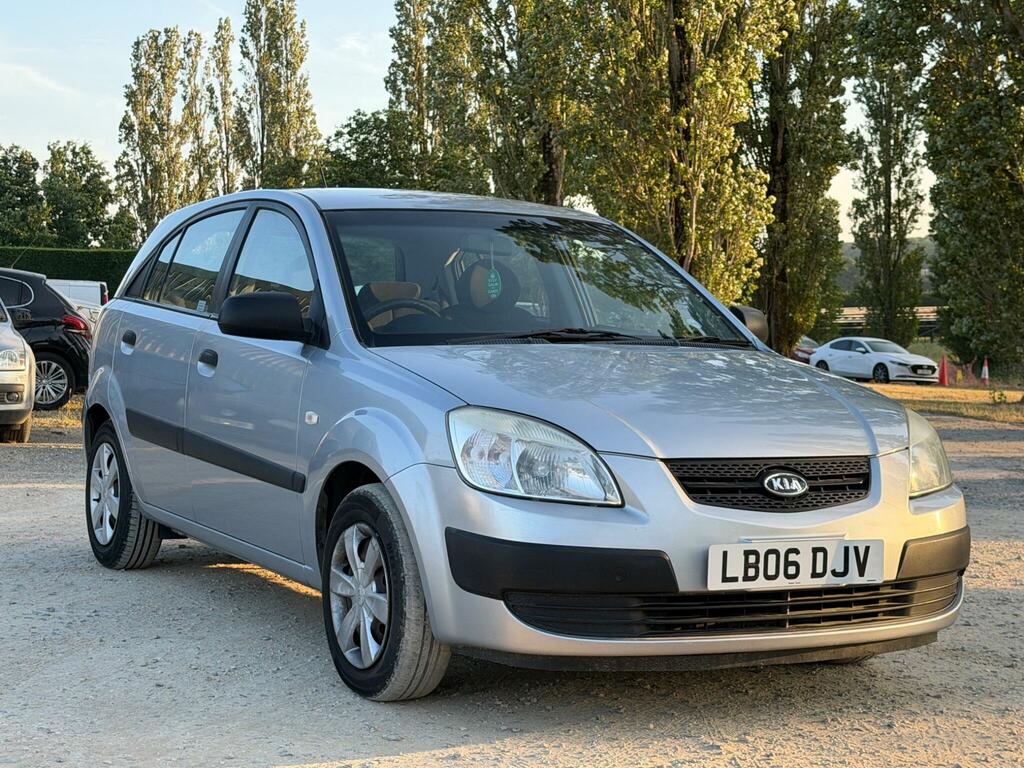 Kia RIO Gs Silver