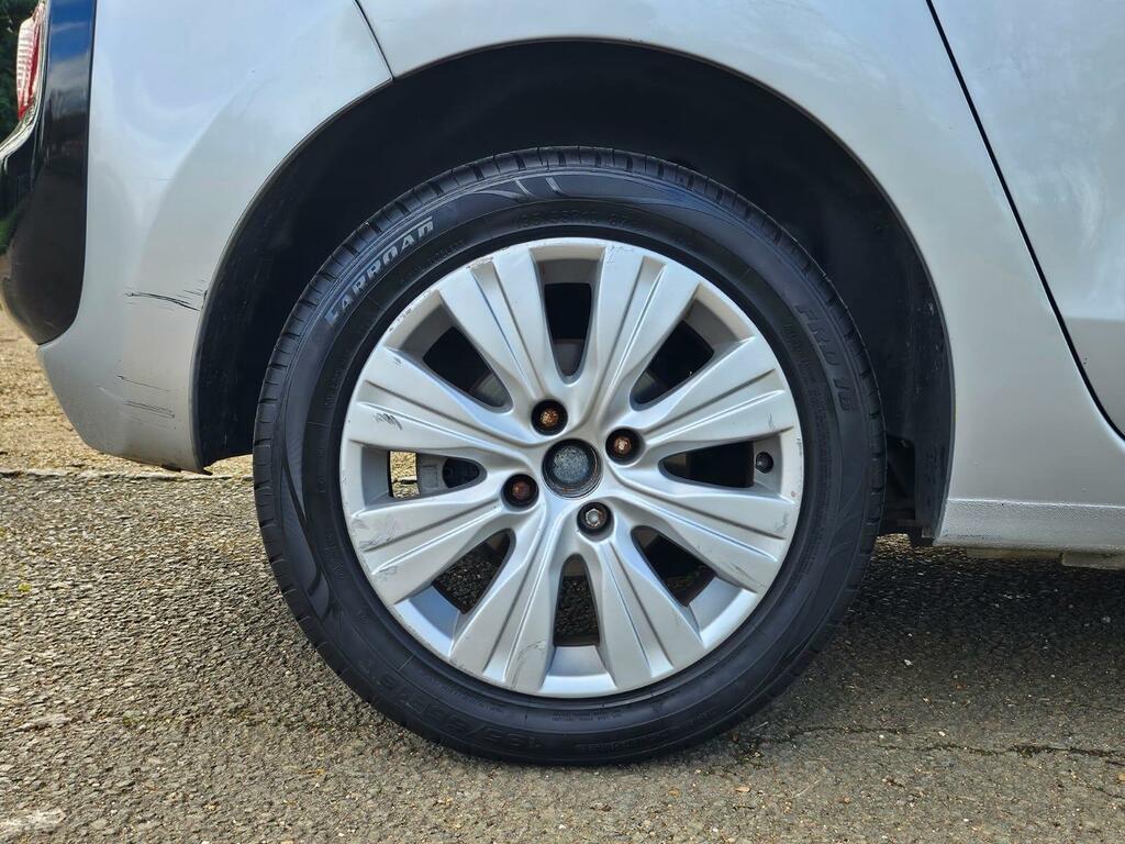 Citroen C3 Picasso Selection Silver #13