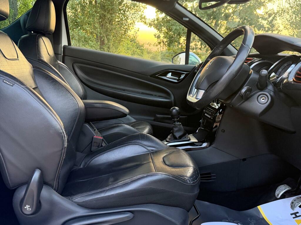 Citroen DS3 1.6 Vti Dstyle Plus Euro 5 White #9