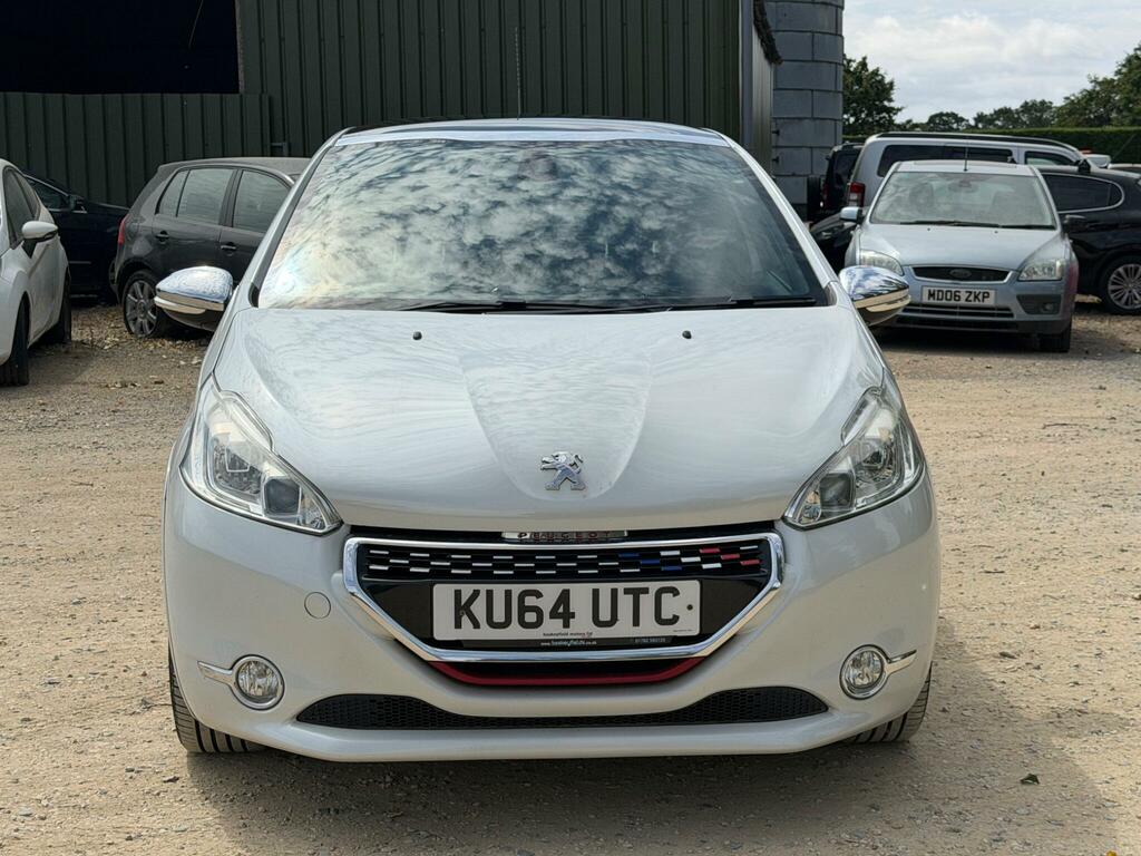Peugeot 208 Gti White #2