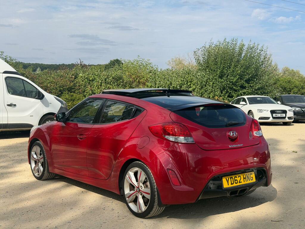 Hyundai Veloster Sport Red #5