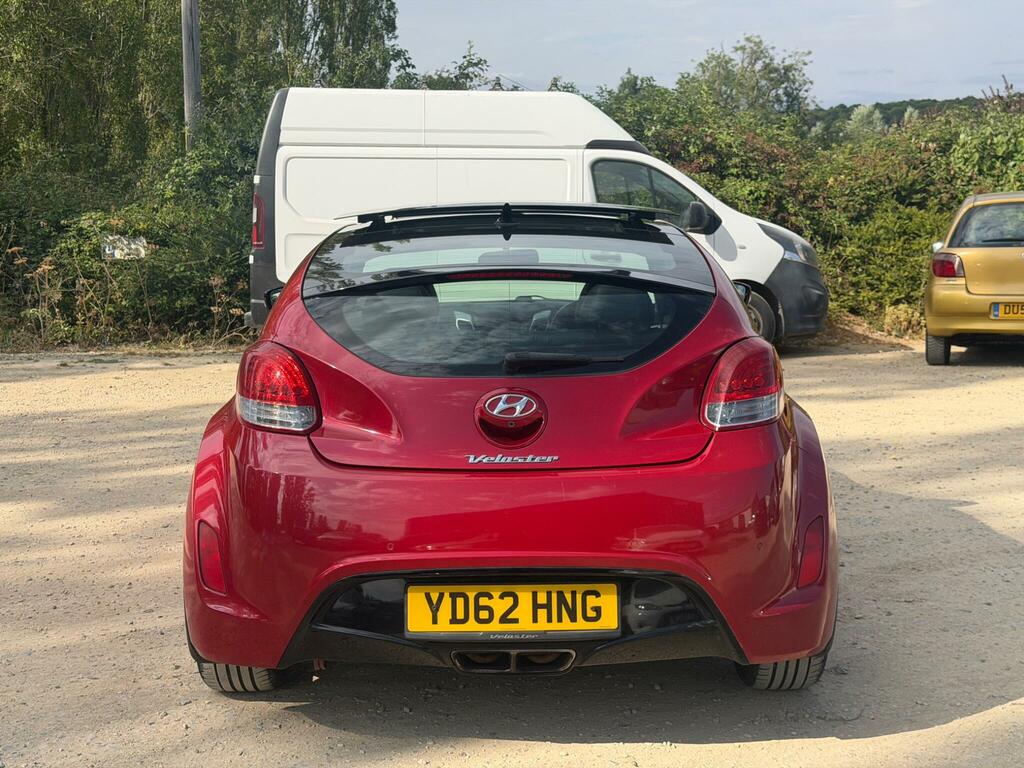 Hyundai Veloster Sport Red #6
