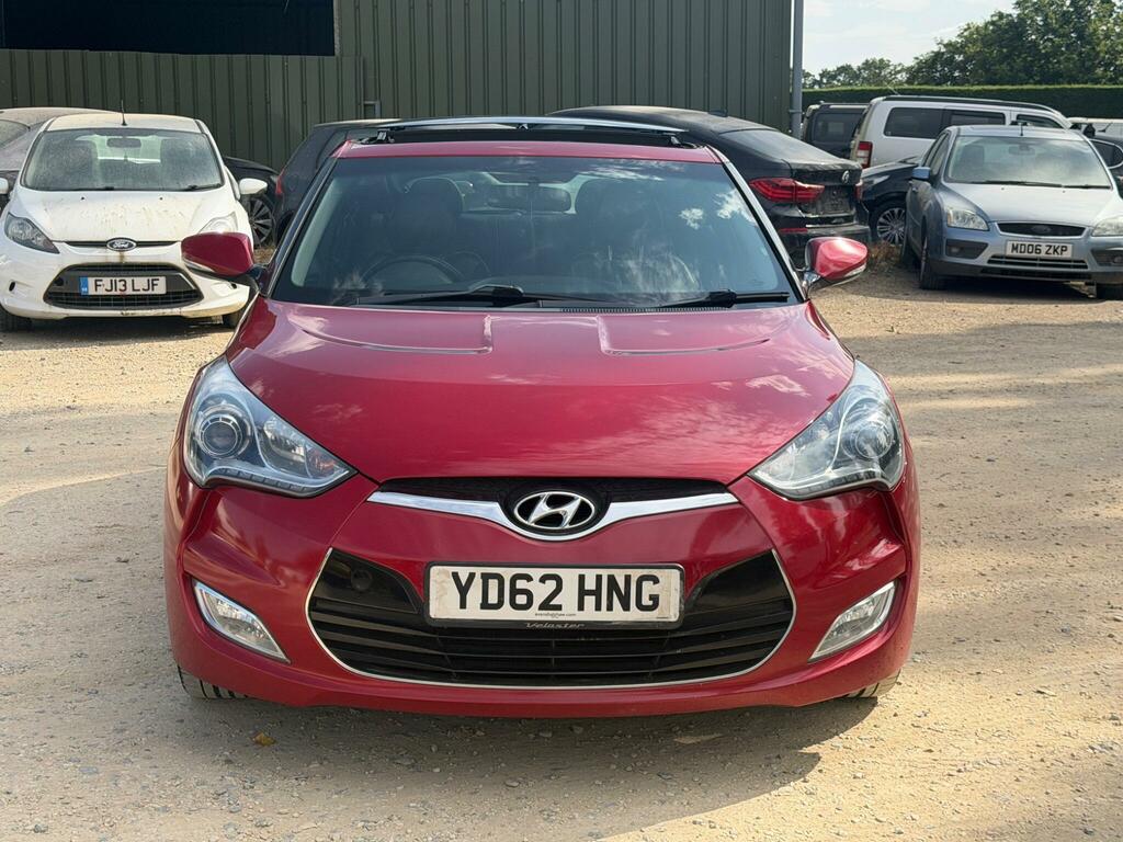Hyundai Veloster Sport Red #2