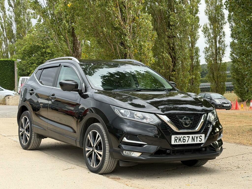 Nissan Qashqai N-connecta Black
