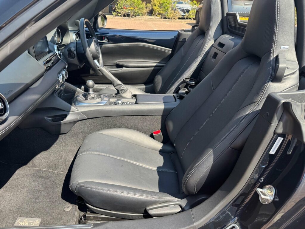 Mazda MX-5 1.5 Skyactiv-g Prime-line Convertible M Blue #33
