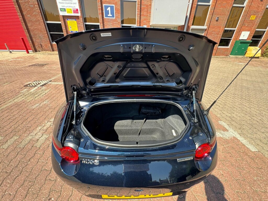 Mazda MX-5 1.5 Skyactiv-g Prime-line Convertible M Blue #31