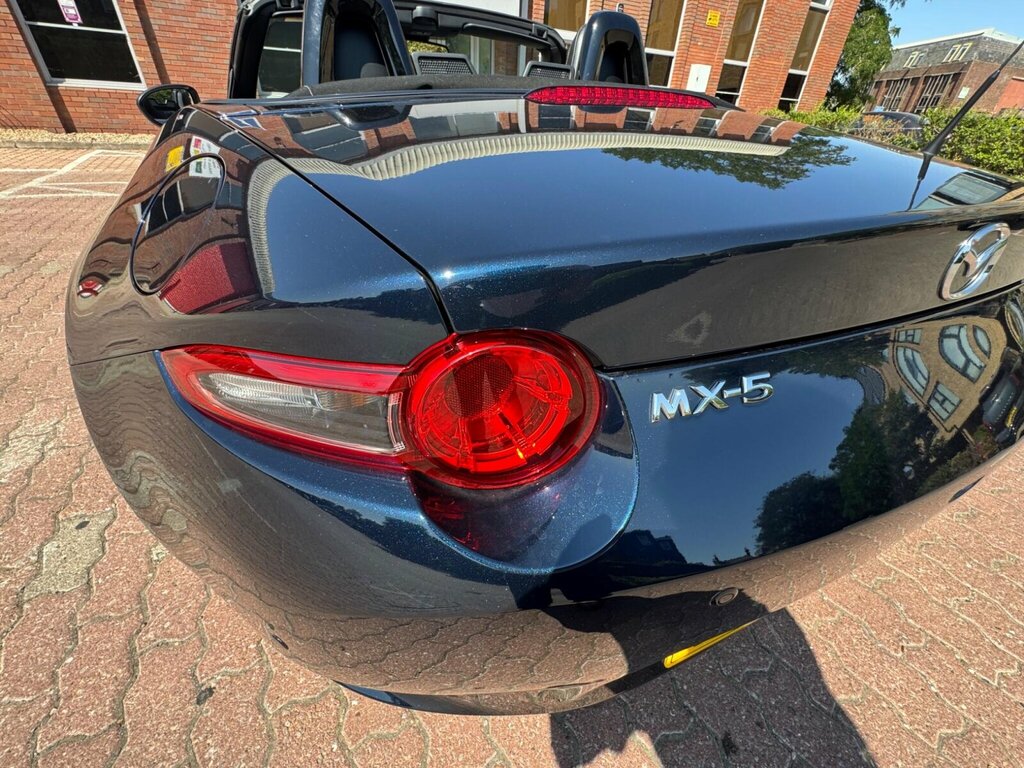 Mazda MX-5 1.5 Skyactiv-g Prime-line Convertible M Blue #32