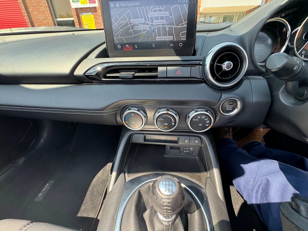 Mazda MX-5 1.5 Skyactiv-g Prime-line Convertible M Blue #24
