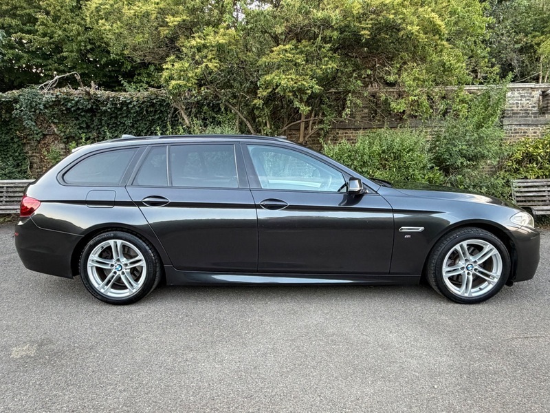 BMW 5 Series 520D M Sport Touring Grey #3