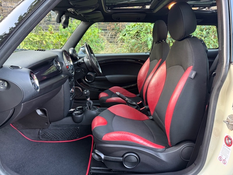 Mini Hatch 1.6 Cooper D Hatchback Euro 4 1 Black #26