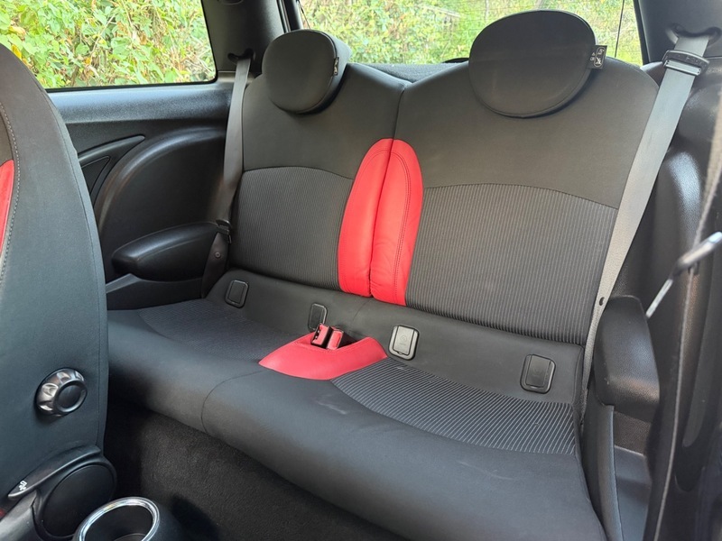 Mini Hatch 1.6 Cooper D Hatchback Euro 4 1 Black #29