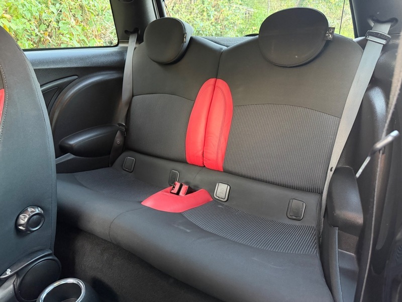 Mini Hatch 1.6 Cooper D Hatchback Euro 4 1 Black #28