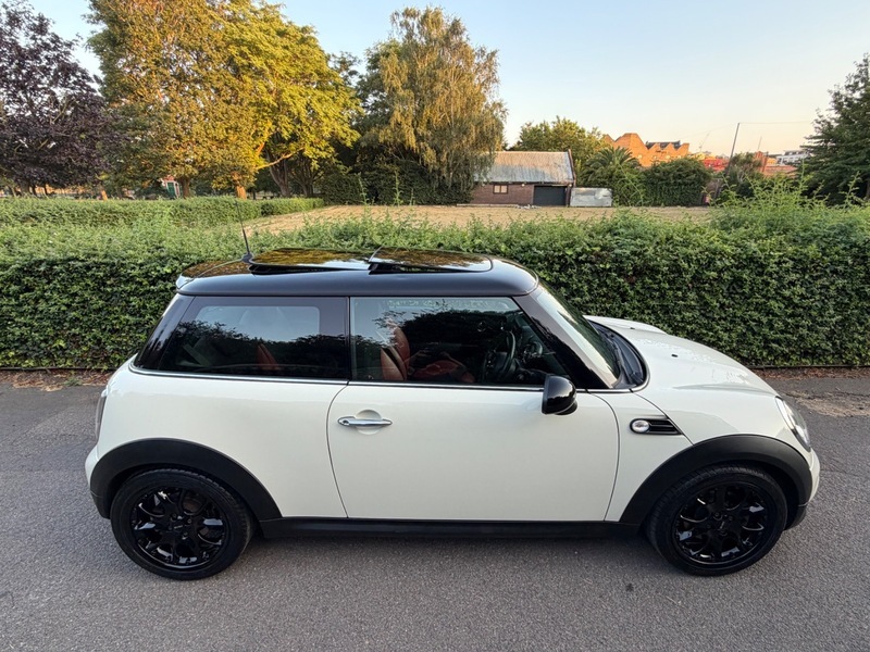 Mini Hatch 1.6 Cooper D Hatchback Euro 4 1 Black #12