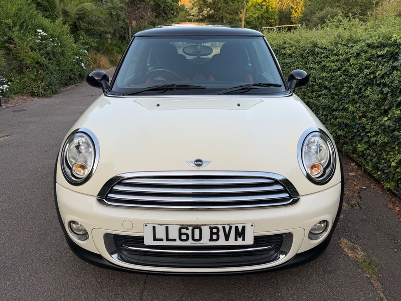Mini Hatch 1.6 Cooper D Hatchback Euro 4 1 Black #3