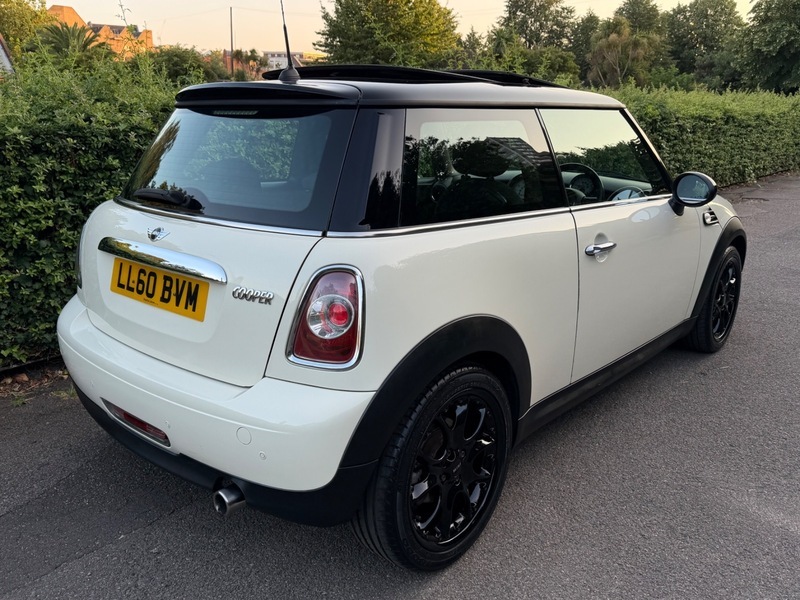 Mini Hatch 1.6 Cooper D Hatchback Euro 4 1 Black #7