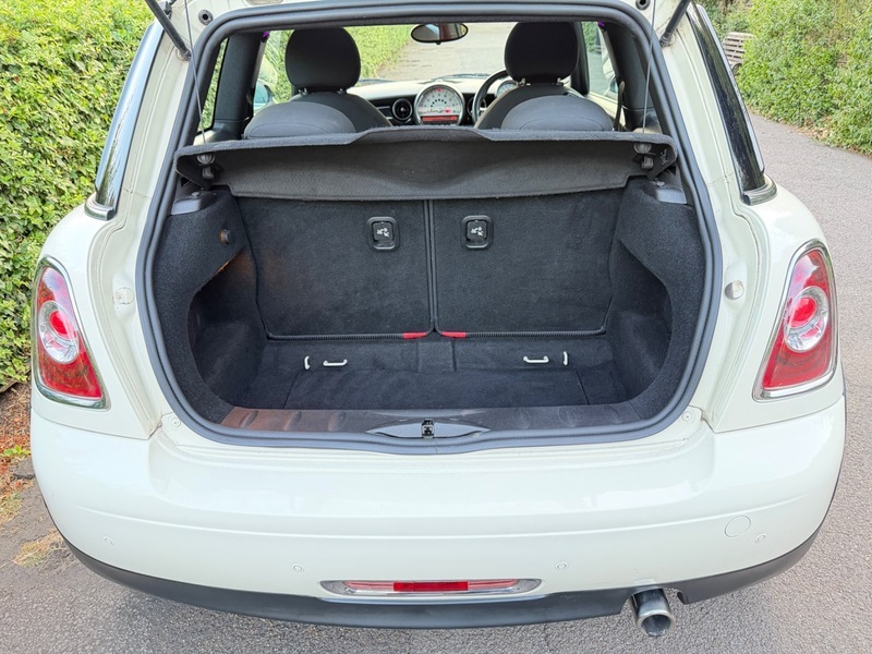 Mini Hatch 1.6 Cooper D Hatchback Euro 4 1 Black #14