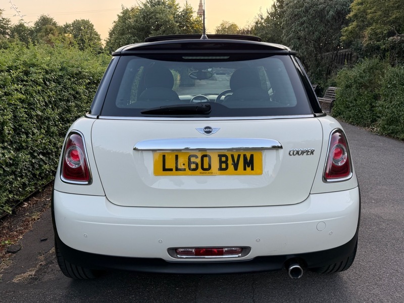 Mini Hatch 1.6 Cooper D Hatchback Euro 4 1 Black #4