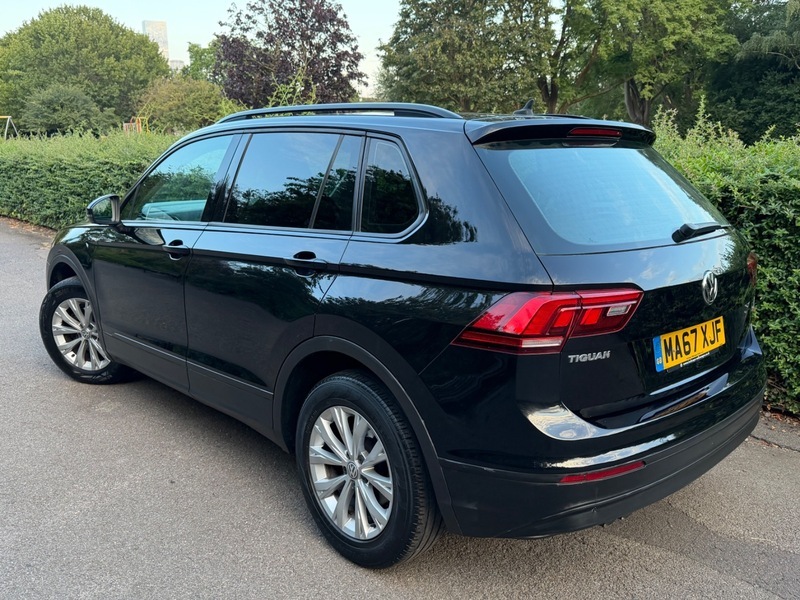 Volkswagen Tiguan S Tdi Bmt 4Motion Black #3