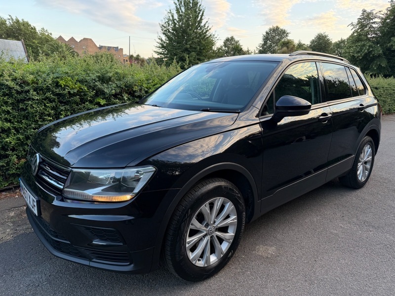 Volkswagen Tiguan S Tdi Bmt 4Motion Black #4