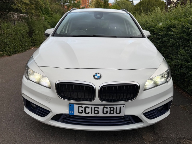 BMW 2 Series 220D Xdrive Sport Gran White #5