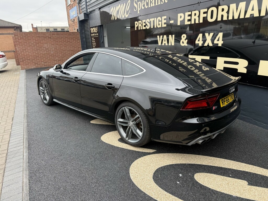 Audi S7 4.0 Tfsi V8 Black #3
