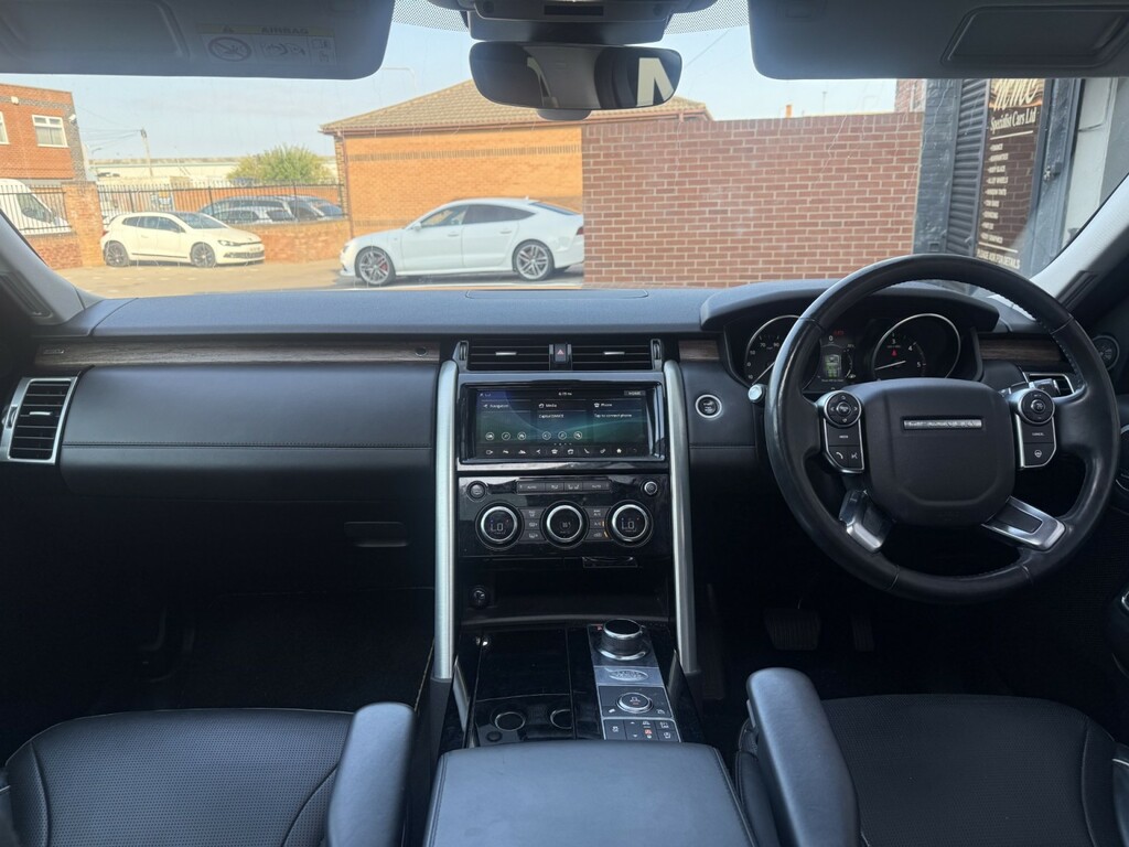 Land Rover Discovery 3.0 Td V6 Hse Luxury Silver #5