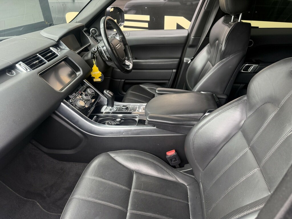 Land Rover Range Rover Sport Suv 3.0 Sd V6 Hse 201766 YA66EET Black #4