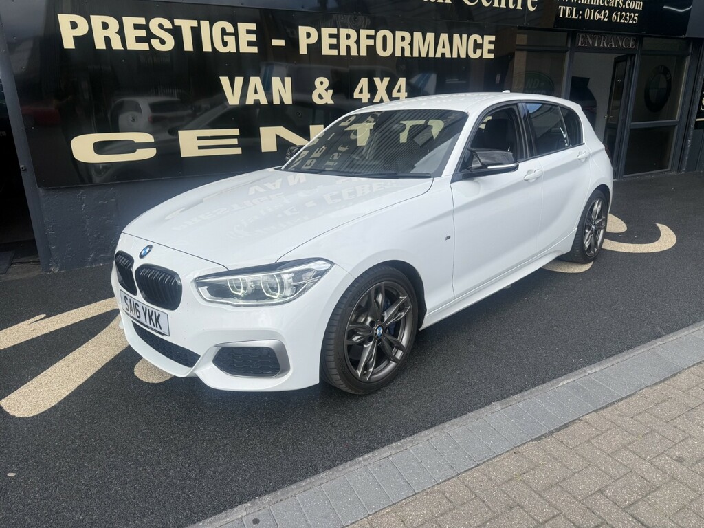 BMW 1 Series Hatchback 3.0 M135i 5-Door 201616 White