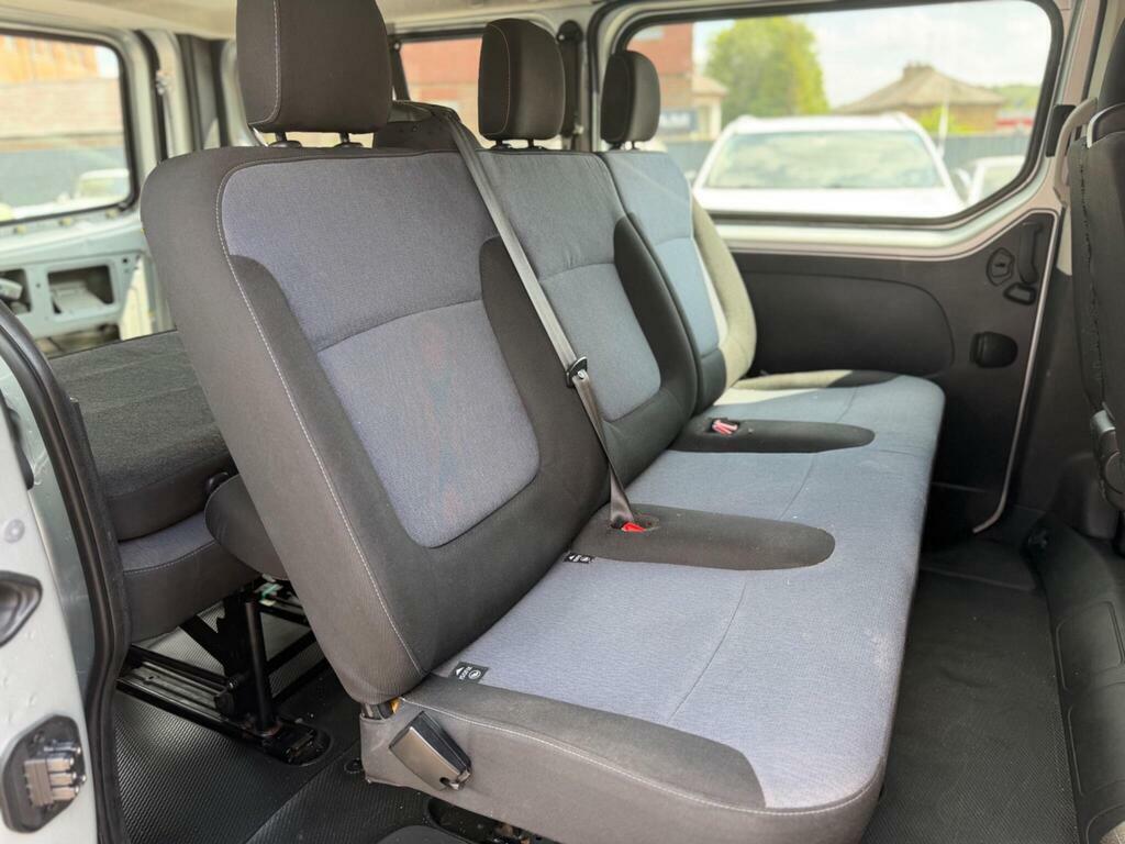 Vauxhall Vivaro 1.6L Null White #7
