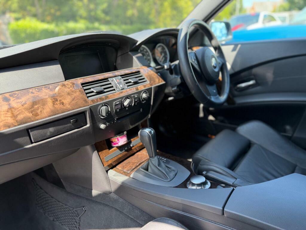 BMW 5 Series 525D Se Black #13