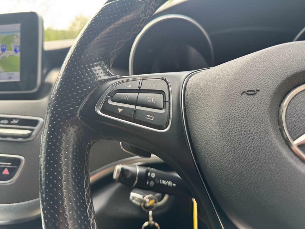Mercedes-Benz V Class Black #20