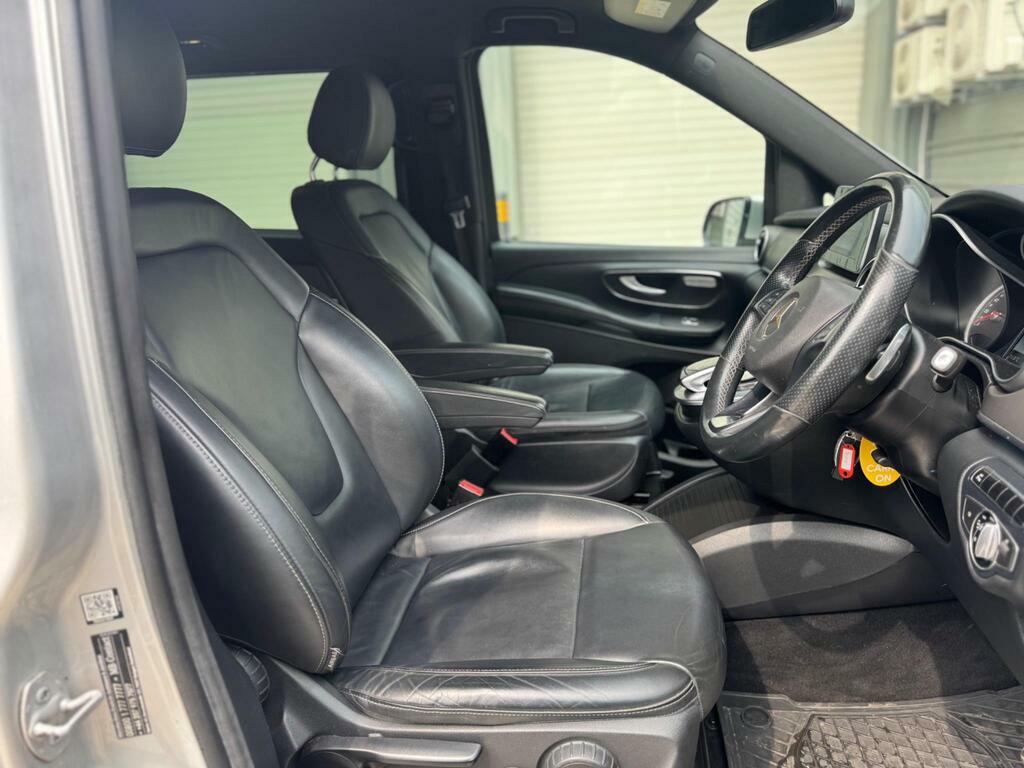 Mercedes-Benz V Class Black #14