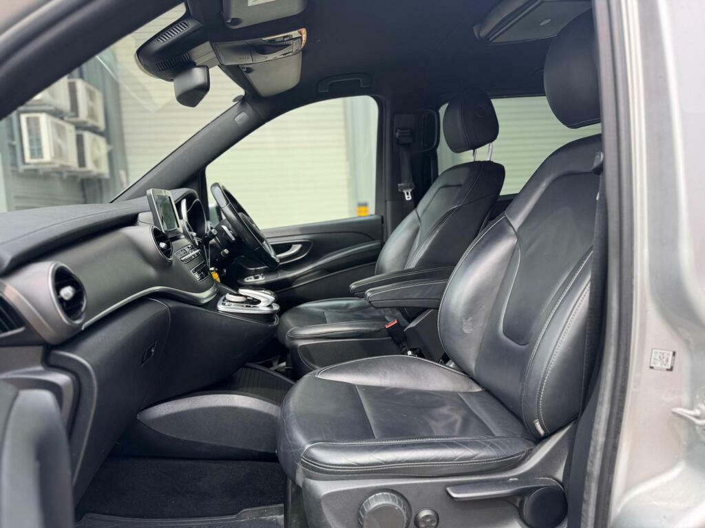 Mercedes-Benz V Class Black #9