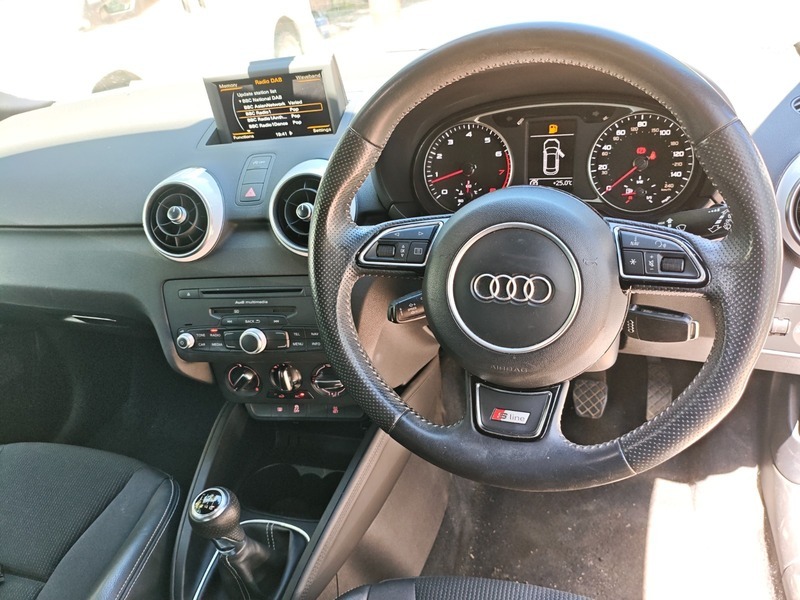 Audi A1 Sportback Tfsi S Line White #6