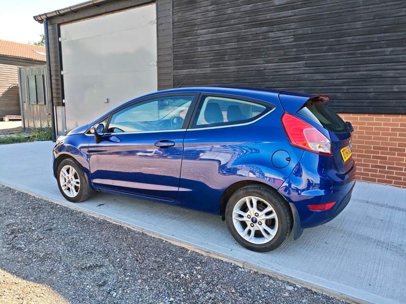 Ford Fiesta Zetec Blue #3