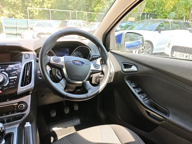 Ford Focus St-2 Yellow #12