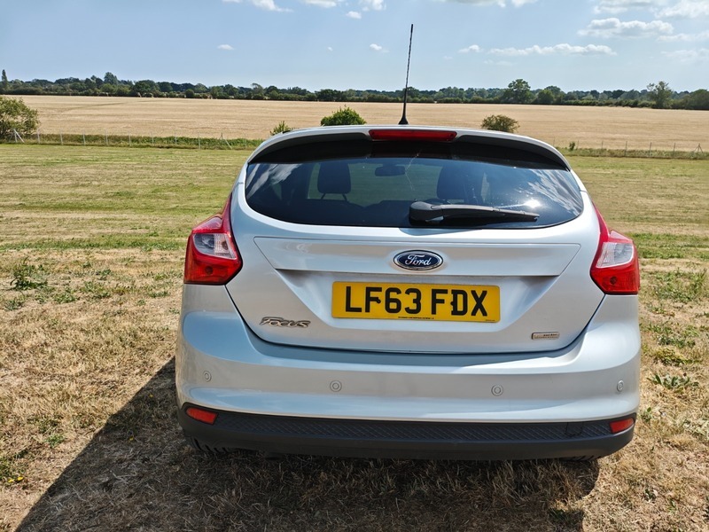 Ford Focus Blue #18