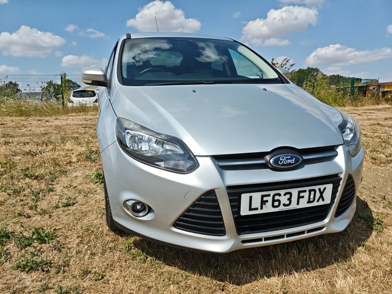 Ford Focus Zetec Silver #5