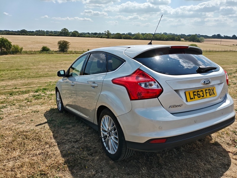 Ford Focus Blue #16