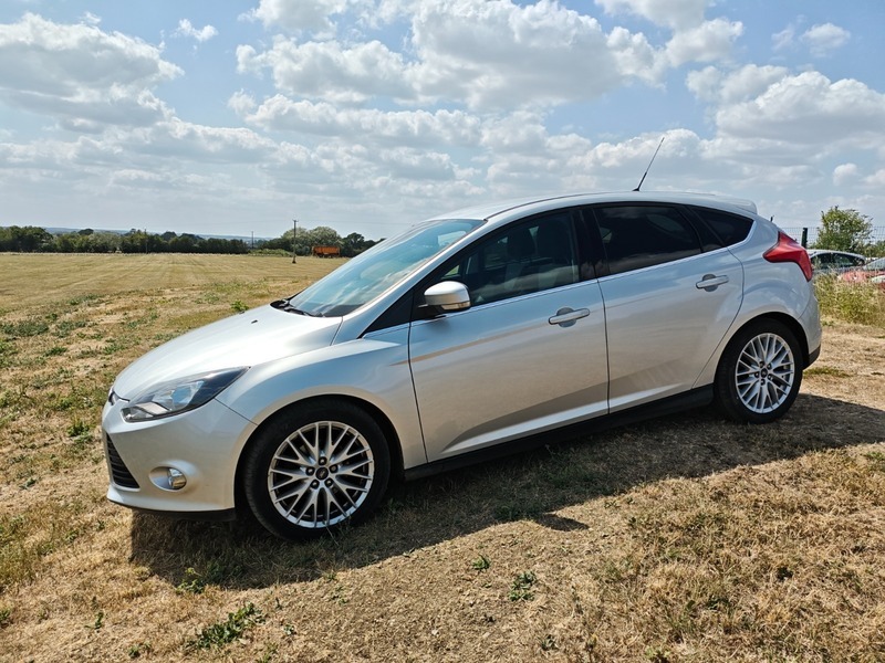 Ford Focus Blue #10