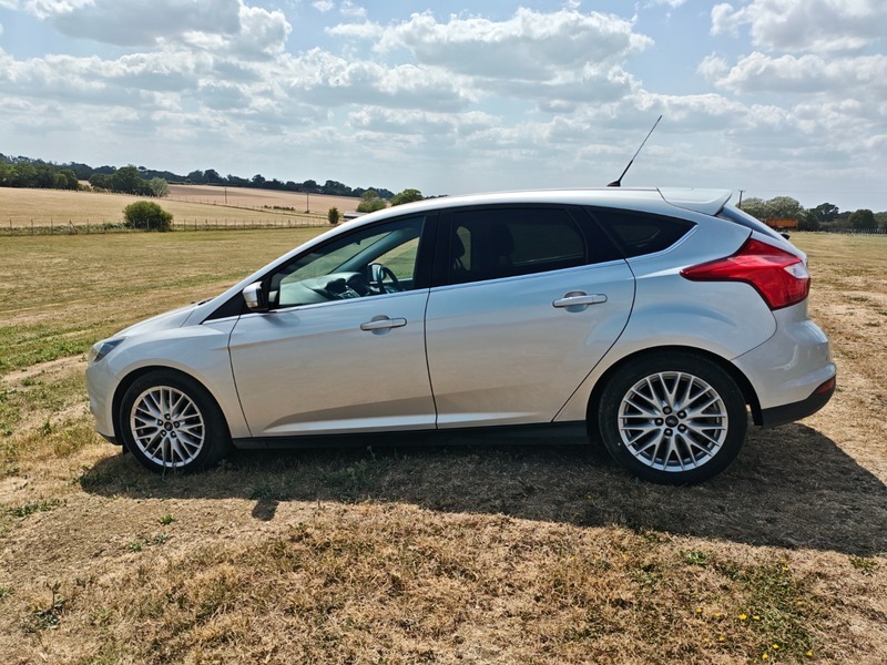 Ford Focus Blue #13