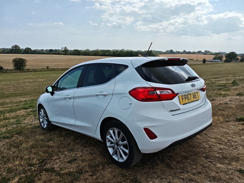 Ford Fiesta St-line Red Red #18