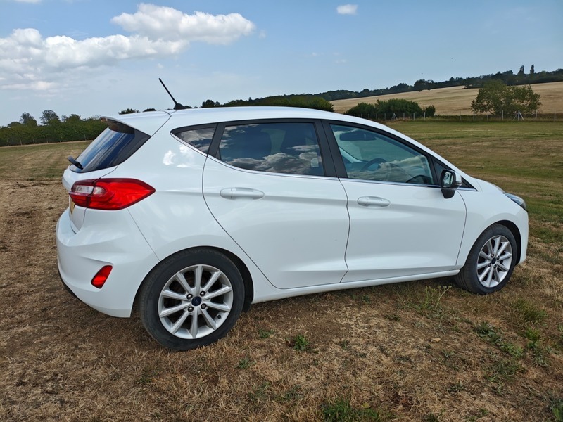 Ford Fiesta St-line Red Red #25