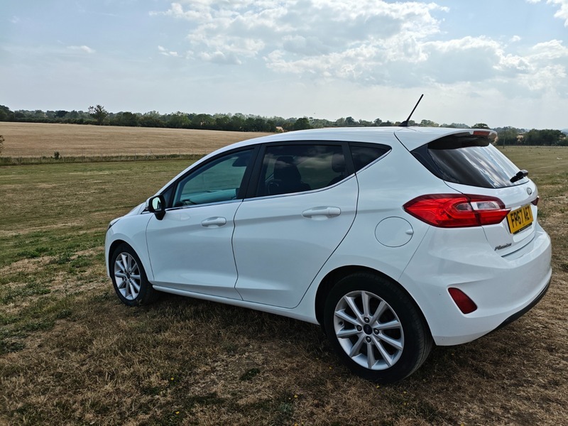 Ford Fiesta St-line Red Red #15