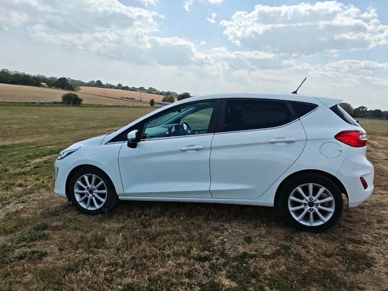 Ford Fiesta St-line Red Red #17