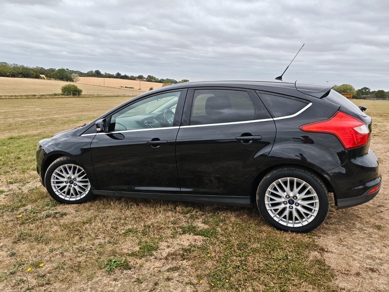 Ford Focus 1.6 Zetec Euro 5 #16