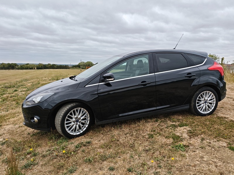 Ford Focus 1.6 Zetec Euro 5 #13